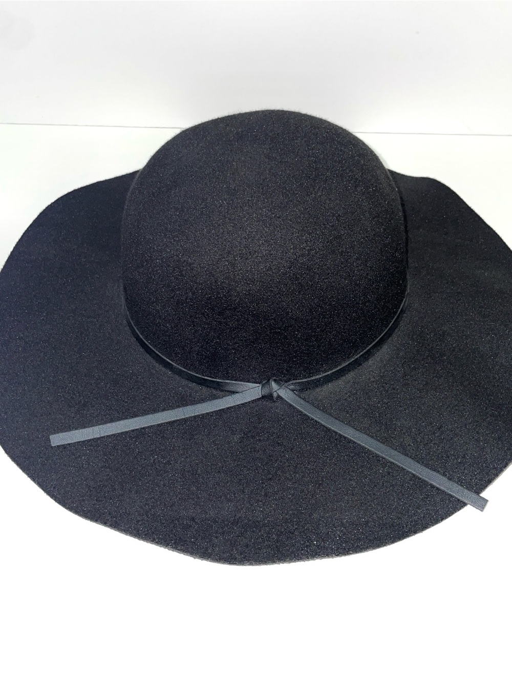 D&Y Black Floppy Wide Brim Sun Hat - Thin Tie Detail - One Size - Picture 2 of 9